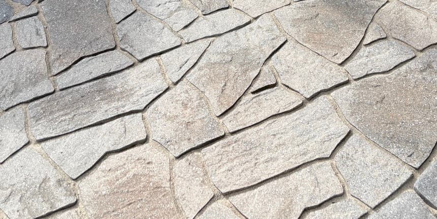 Pose de pavé-uni